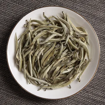 

Wholesale Pu'er Tea Raw Tea 2019 Baekho Silver Needle Dabaihao Single Bud Moonlight White Tea (Daya) Tea in Bulk