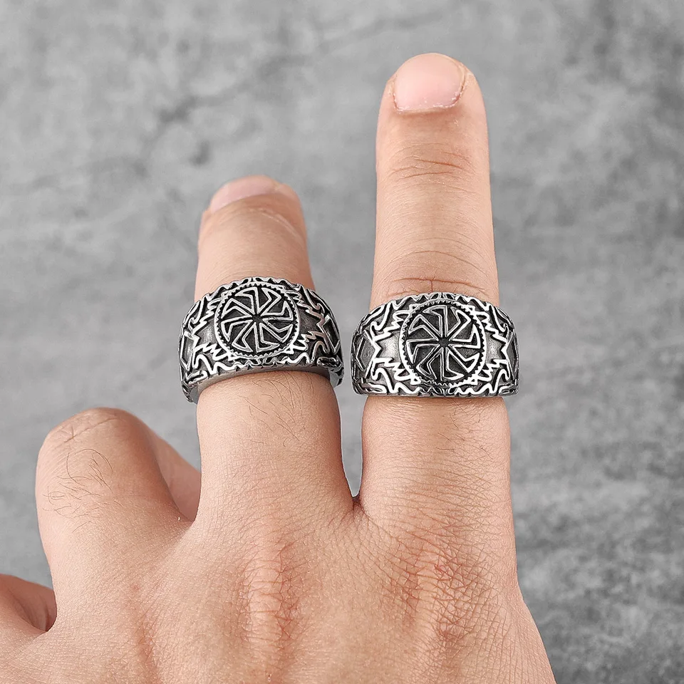 Anello Uomo Con Testa Di Lupo E Rune Norrene - Gioiello Stile Vichingo In Lega Ossidata, Vintage Punk, Regalo Per Ragazzi E Mariti