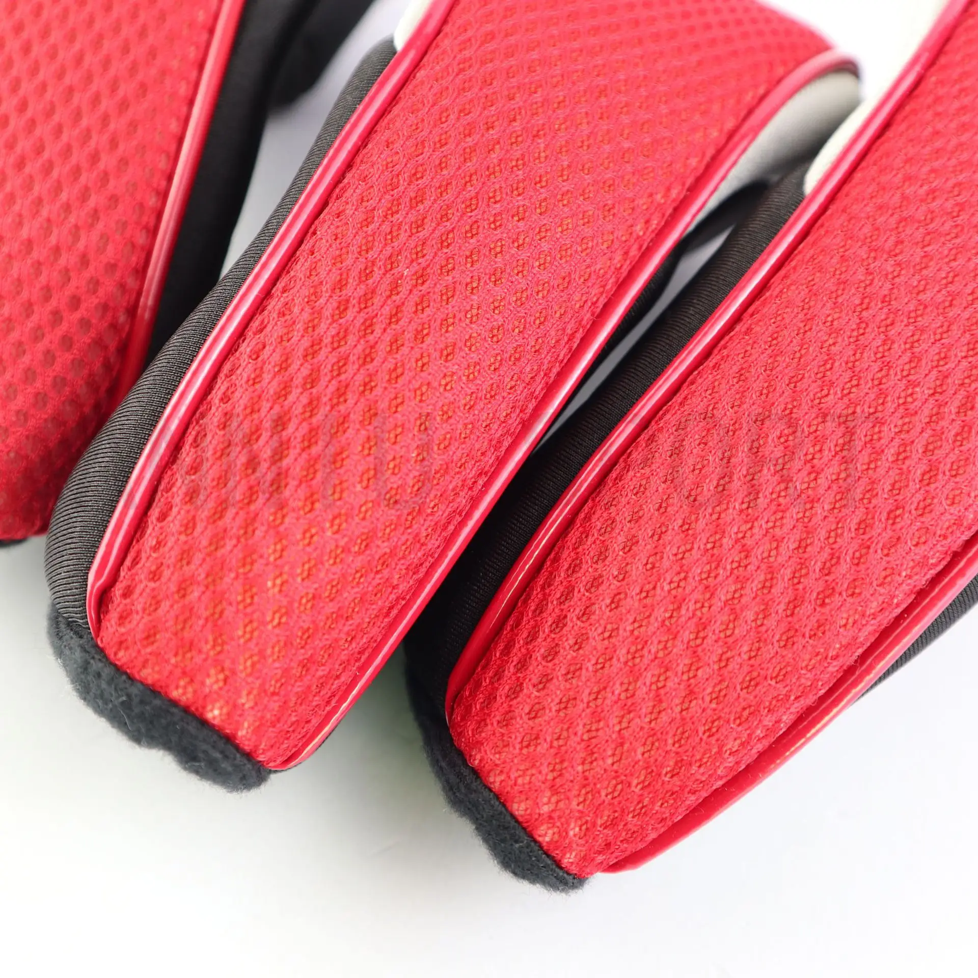 Manufacturers Direct Selling Cross Border Electricity Supplier Golf Club Sleeve Head Covers Protective Case Mesh 135 Three Bottl
