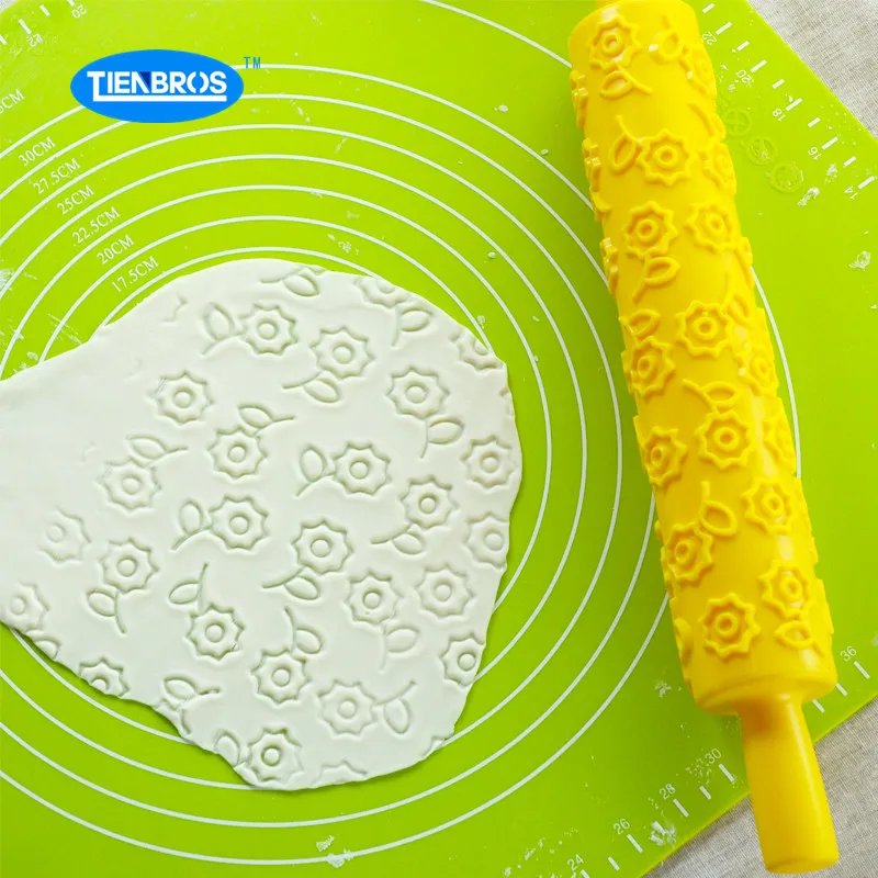 TIENBROS Plastic Embossed Rolling Pin with Patterns for Baking DIY Cookies Fondant rolling pin Cake Decor Tool Kitchen gadget | Дом и сад