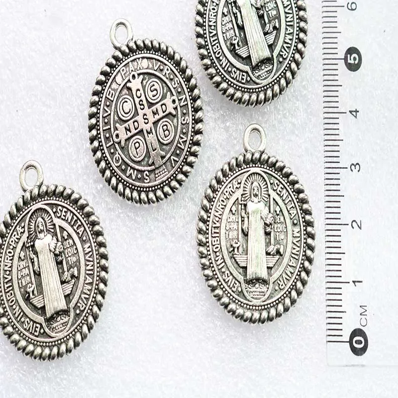 Монетница Святого Бенедикта нурсии (art.: 3a37f262bf2) - 3a37f262bf2