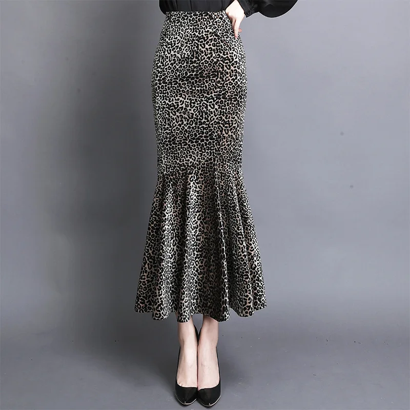 12360807803_1076716741