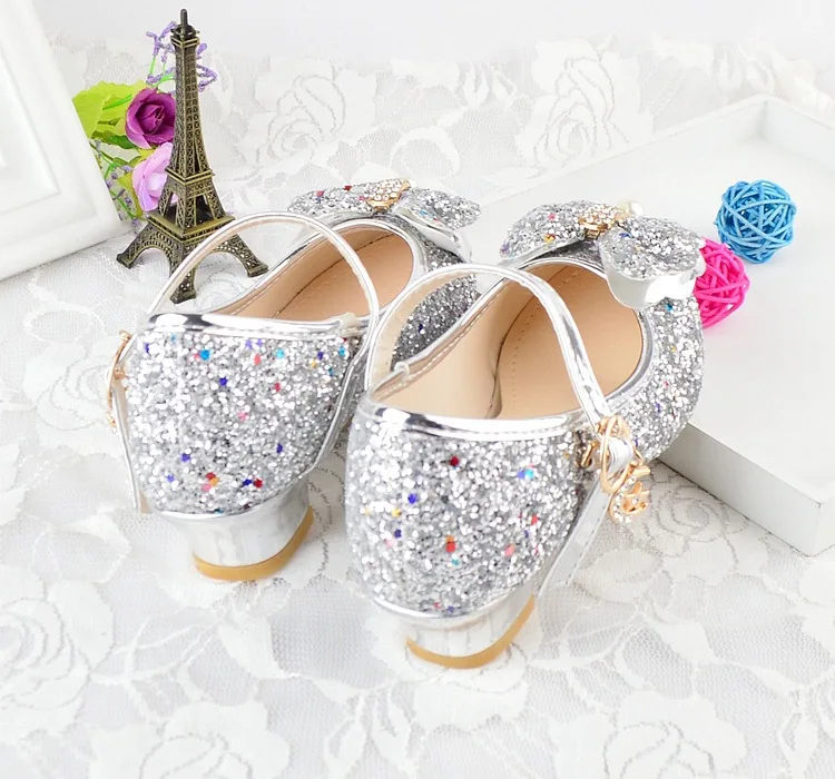 Весенняя детская обувь; танцевальные сандалии принцессы на высоком каблуке для девочек; детская обувь; блестящая кожа; модная нарядная обувь для девочек; свадебные туфли