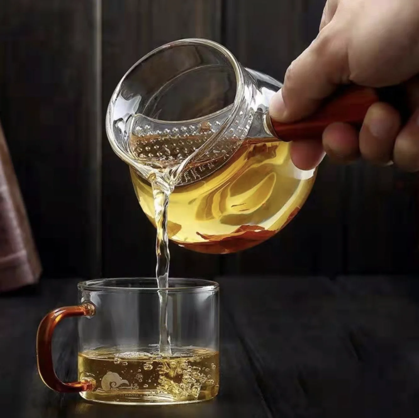 Creative Hammer Pattern Heat Resistant Glass Gold Side Handle Fair Cup Kung Fu Drinkware Transparent Tea Dispenser Office Kettle