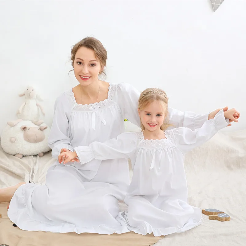 

Mom and Daughter Matching Clothes Girls Long Sleeve Square Neck Woven Cotton Dress Parent-child Loose Long Princess Nightdress