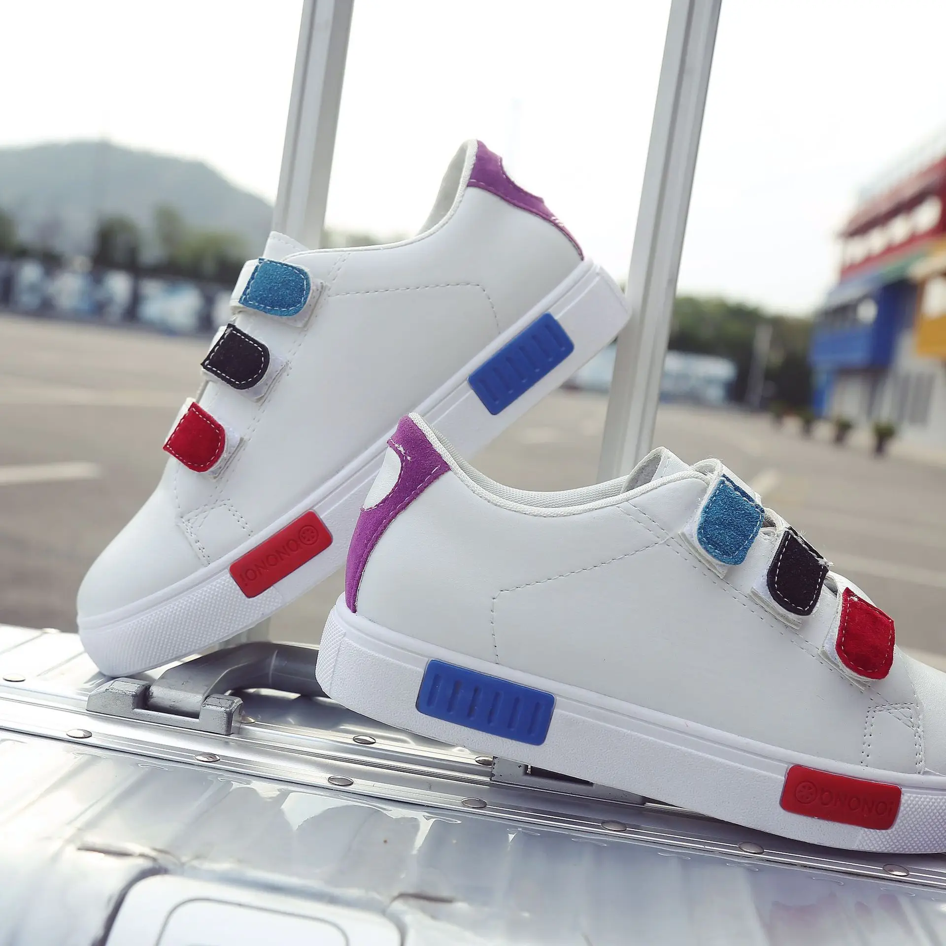 

Spring And Autumn New Style Korean-style round Flat White Shoes Street Snap Shoes Fashion Shoes Students Couples Velcro WOMEN'S
