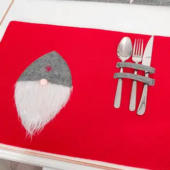 

Christmas Element Eat Mat Christmas Dining-table Decoration Placemat Rudolph Faceless Dinner Mat Western Restaurants Table Mats