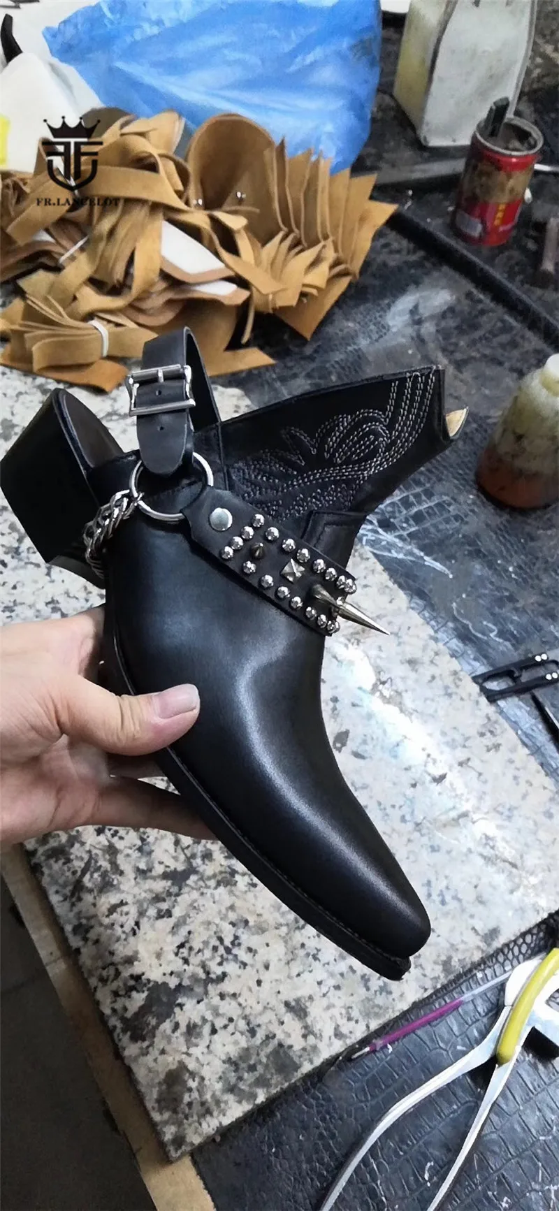 New Punk family vintage stage ankle buckle strap rivets stud men genuine Leather personalized Sandals