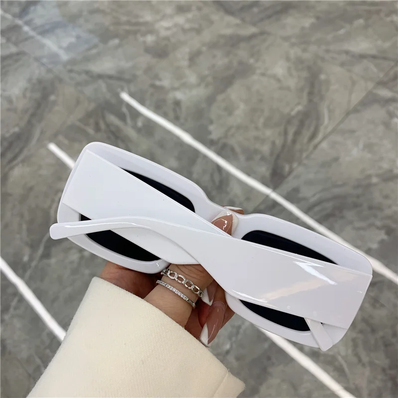 big sunglasses for women Square Frame Sunglasses Women 2021 New Retro Vintage Fashion Design Shades Sun Glasses Women UV400 Outside Car Wholesale fashion sunglasses