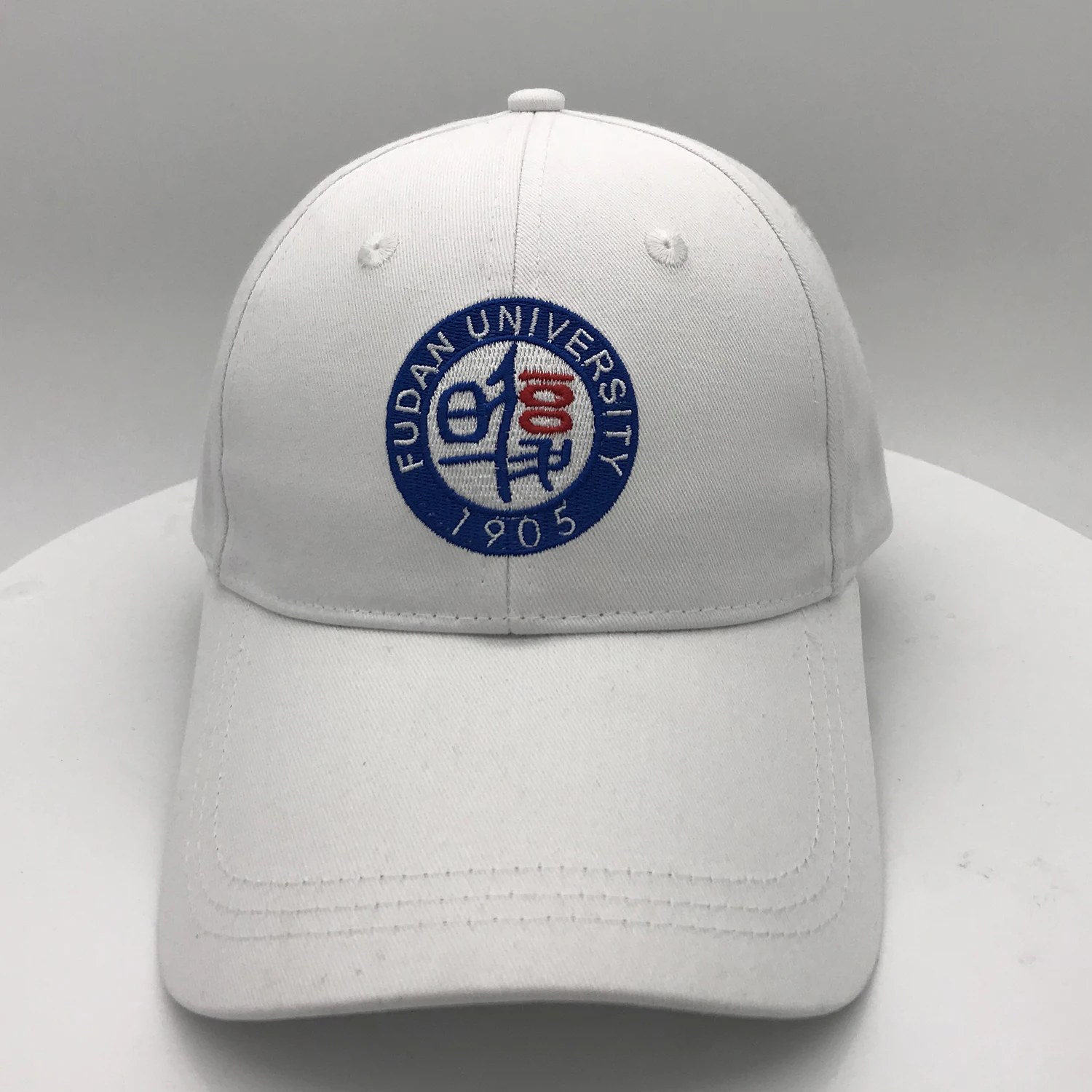 Изготовленная на заказ бейсболка от производителя без минимального заказа