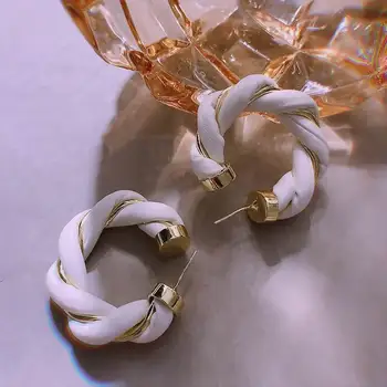 

Fashion Leather Metal Twist Braided Earrings 2020 Autumn Winter New Jewelry Big Temperament Earings Wholesale Beige Black