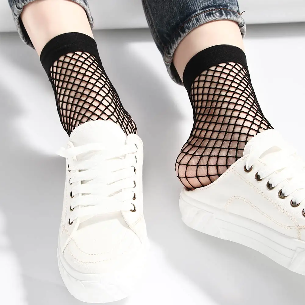 1 Pair Sexy Fishnet Women's Mesh Ankle Socks, Flat Harajuku Casual Summer Short Socks - Perfect for Christmas image 3