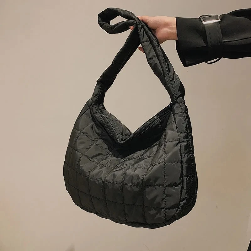 Neue geste ppte gepolsterte Umhängetasche für Frauen Plissee Blasen Wolke Umhängetaschen große Einkaufstasche geraffte Handtaschen – Detail 22