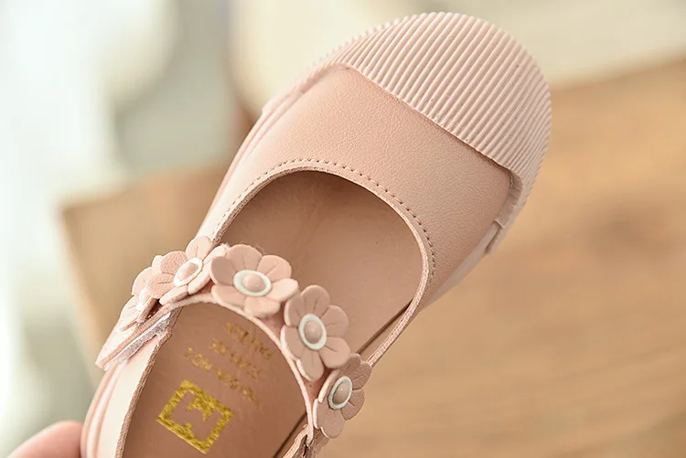 11551350506_71657445