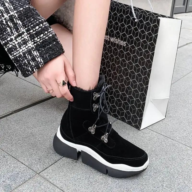 SIMLOVEYO Women's Ankle Boots Genuine Leather Fur Wool Snow Winter warm Boots Platform Bukle Elastic band Round Toe size 35-39