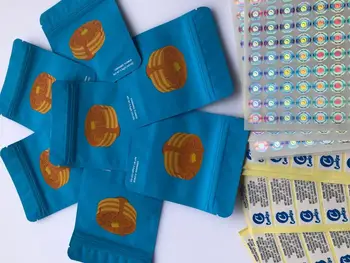 

Pan Cake Blue Bags Mylar Bags Local Medicated Edibles Smell Proof Bags Hologram Stickers And Back Label hraaN