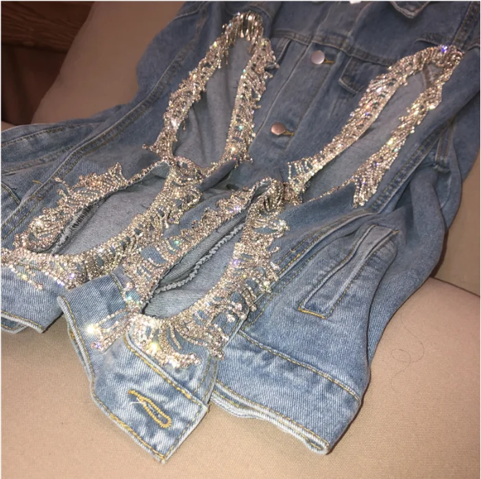 

New Spring Autumn Cut-out Bling Rhinestone Fringed Loose Light Blue Washing Denim Jacket Woman Lapel Jean Coat Ladies Chaquetas