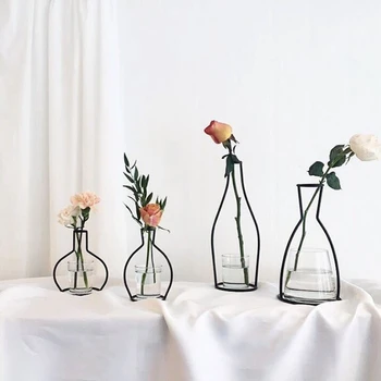 

Creative Iron Line Flowers Vase Metal Plant Holder Modern Solid Fashion Art Style Solid Nordic Styles Iron Vase Home Decor
