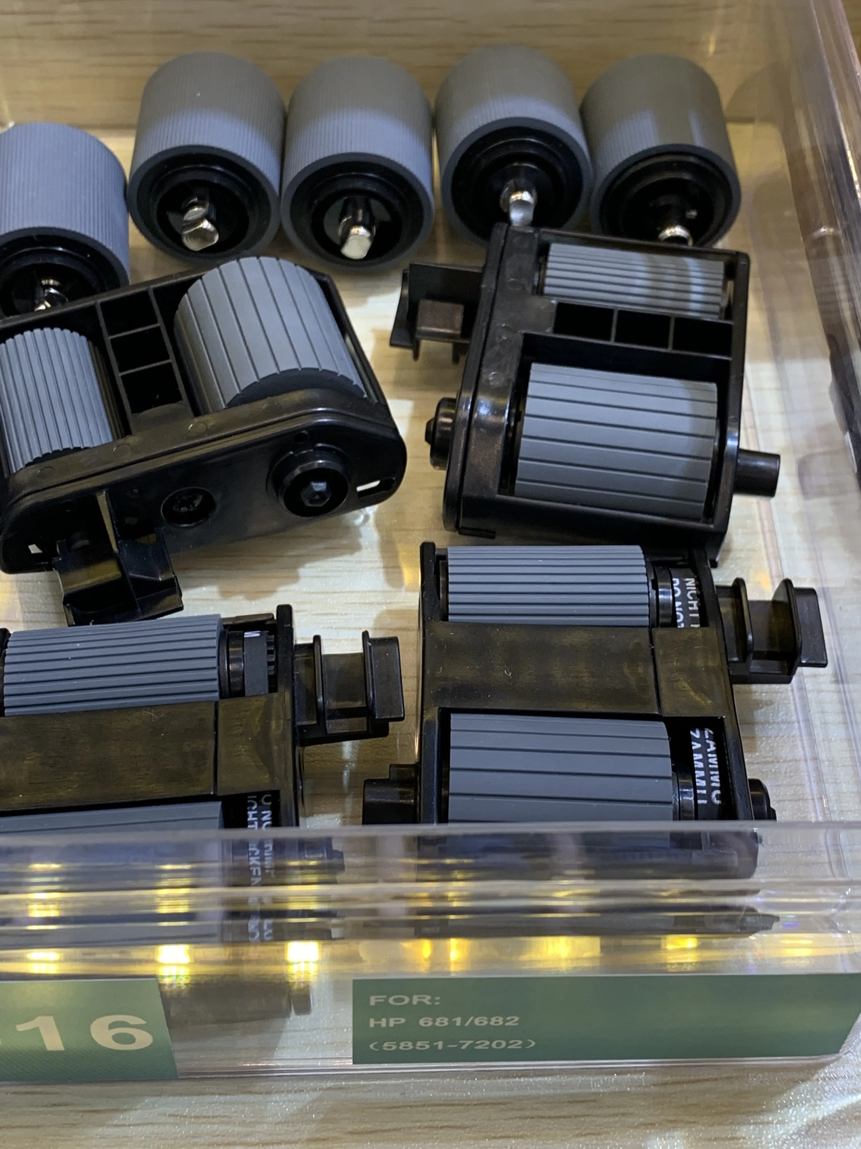 

J8J95A 5851-7202 ADF pickup Roller For HP LaserJet Enterprise M681 M682 M631 M632 M633 8500 fn2 E67560 E67550