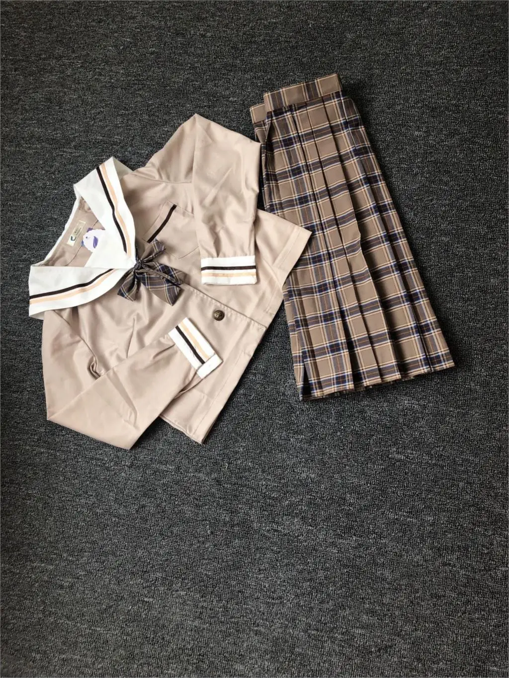 School Dresses Japanese College Middle School Uniform For Girls Jk Uniforms Lady Sailor Suit Tea Brown Color Plaid Pleated Skirt