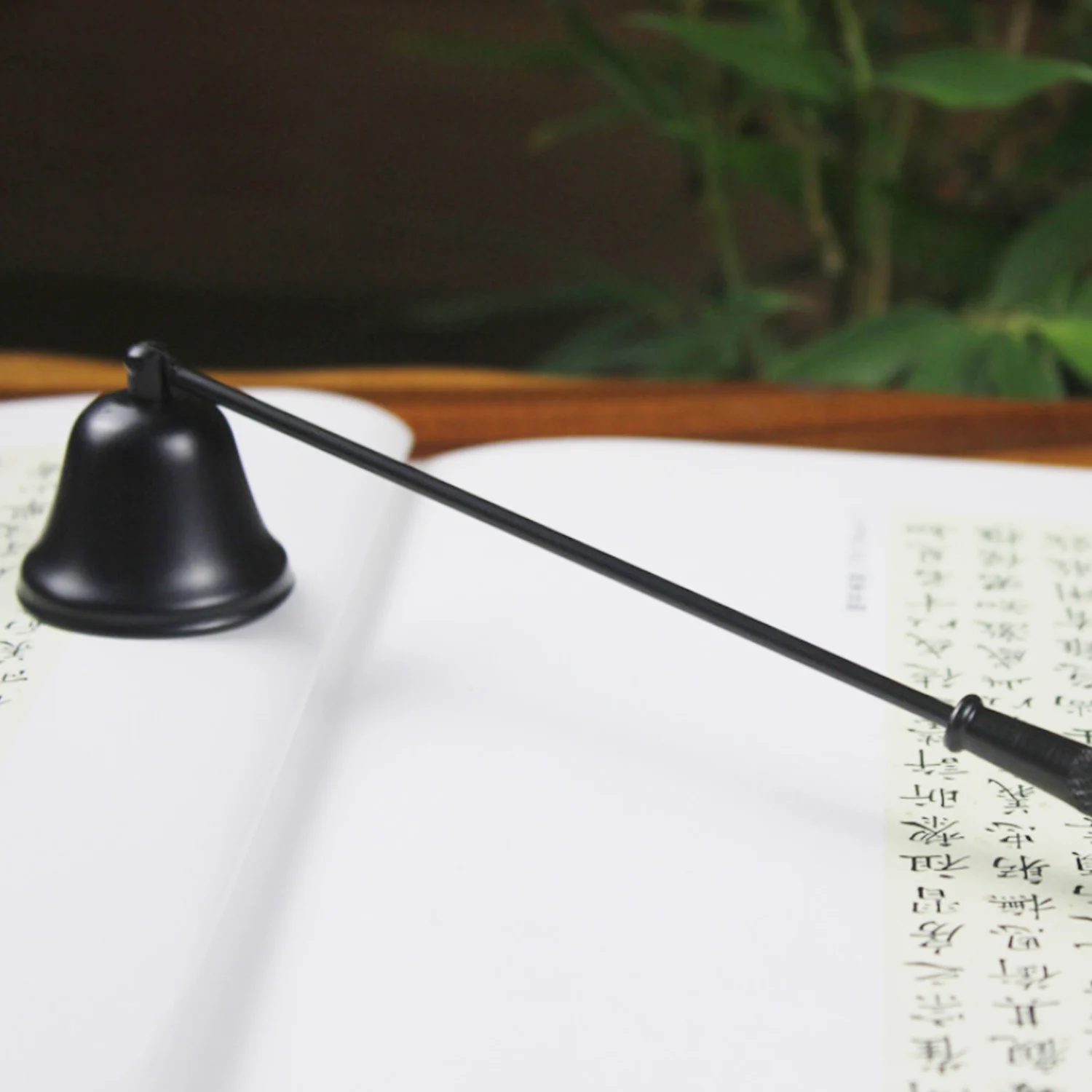 Behogar Candle Suppressor Snuffer винтажная форма колокольчика безопасная длинная ручка гасите потушить огонь крышка инструмент украшения дома