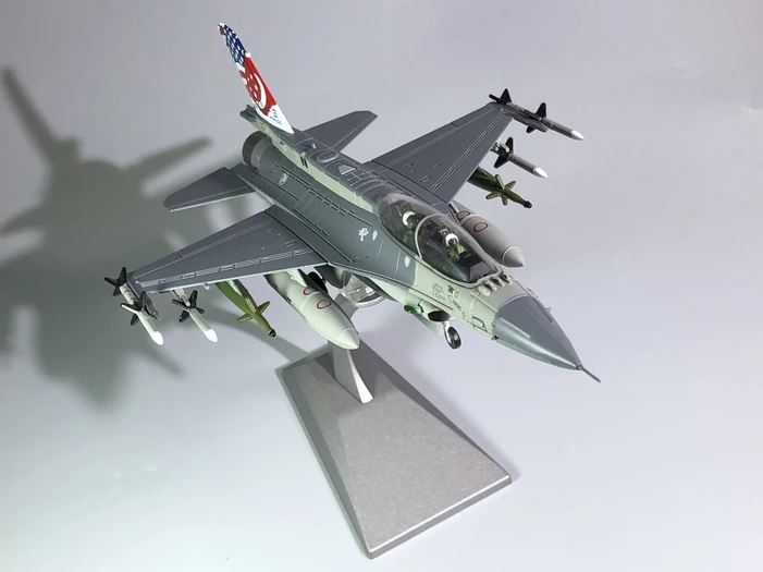 1: 72 1/72 масштаб армии США F-35 F-35B F35 Lightning II Joint Strike Jet Fighter литой металлический самолет модель самолета детская игрушка - Цвет: (72)  F-16D