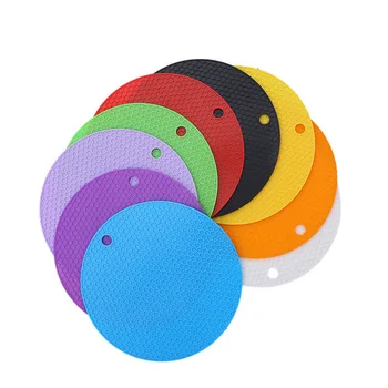 

18cm Multi-use Round Silicone Non-slip Heat Resistant Mat Hang Tableware Coaster Cushion Placemat Pot Holder Kitchen Accessories