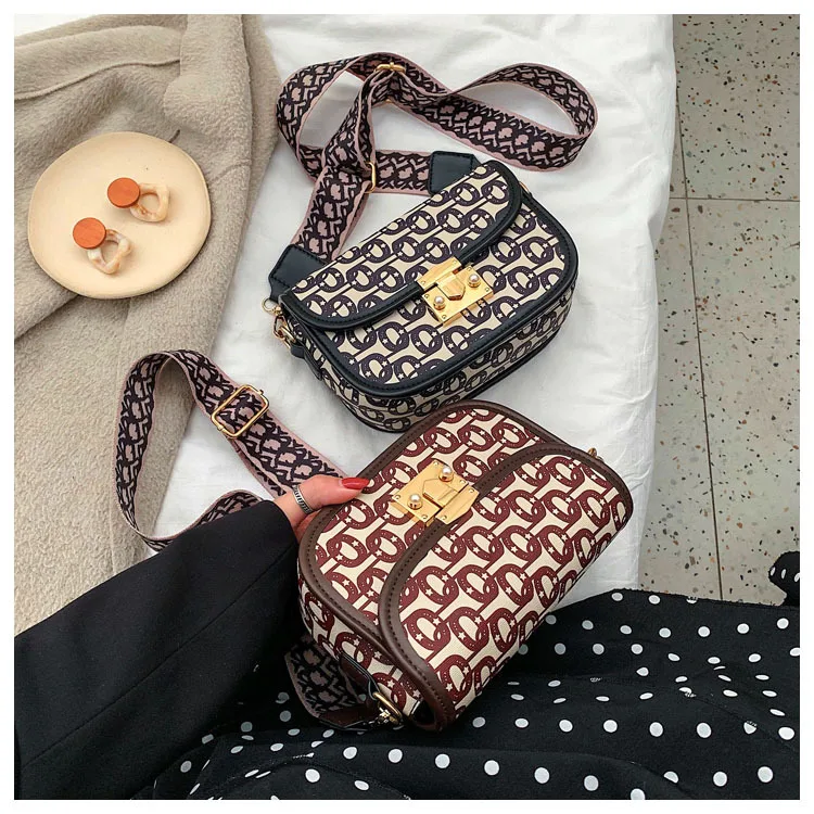 Контрастная маленькая сумка, женская сумка, новинка, Корейская сумка на плечо для отдыха, модная маленькая квадратная сумка