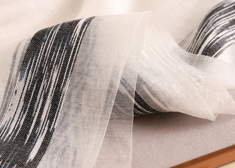 11799761068_2070773686