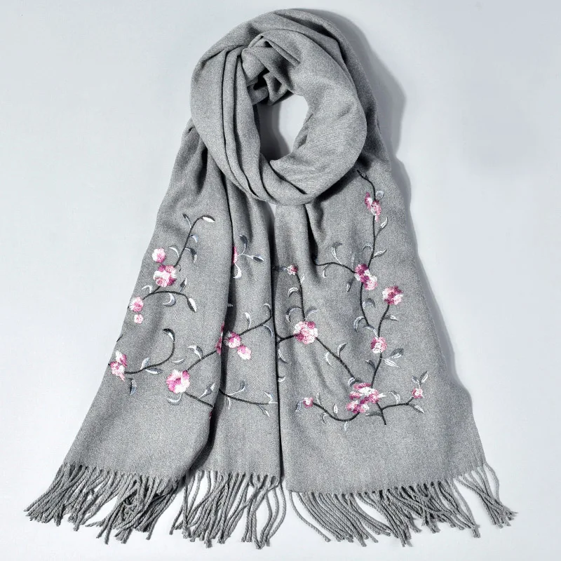 Горячая Распродажа, серый Вышитый цветочный шарф, женская зимняя утолщенная теплая шаль с кисточками, мягкая кашемировая шаль из пашмины для женщин