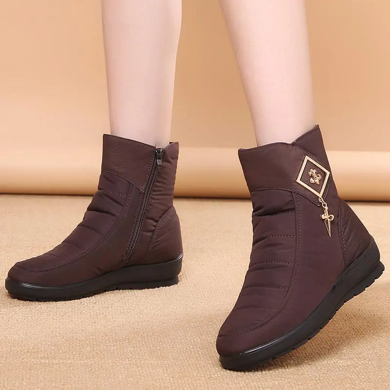 Зимняя обувь; женские ботинки; коллекция года; однотонные зимние ботинки на молнии; женская обувь; теплая плюшевая обувь на танкетке; женские ботильоны; botas mujer - Цвет: Brown