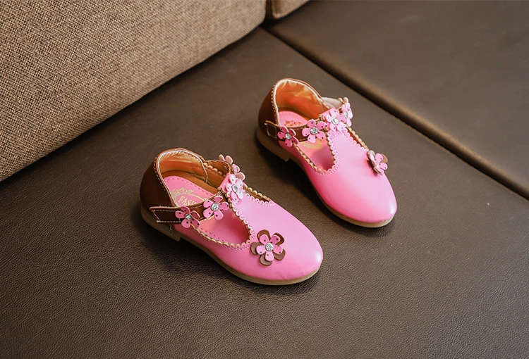 9002245986_448709522