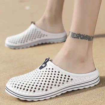 

Summer Fashion Beach Shoes Men Breathable Anti-slip Hollow Out Slippers Women Outdoor Casual Shoes Sandals Couples Slip On Black