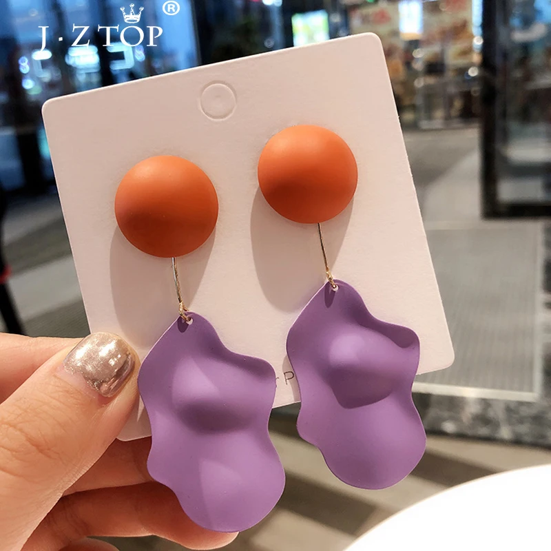 

Women Irregular Colored Leaves Drop Earrings Color Hemisphere Buttons Frosted Earring Acrylic Bump Earrings Female Party Jewelry