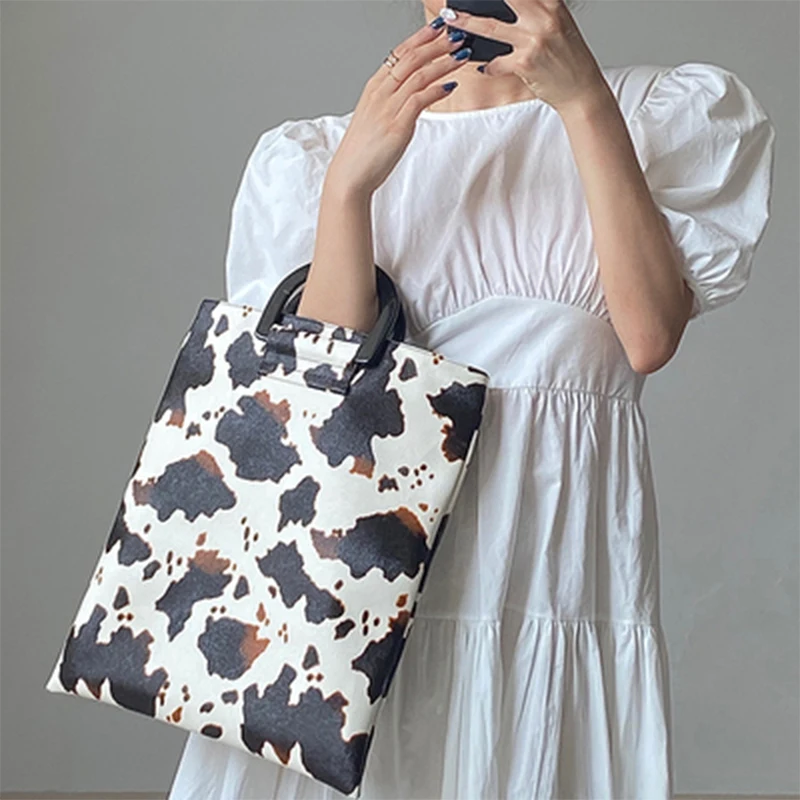 

2020 Designer Cow Pattern Women Handbags Bamboo Handle Hand Bags Casual Large Capacity Tote Bags Female Purse Bucket Bag