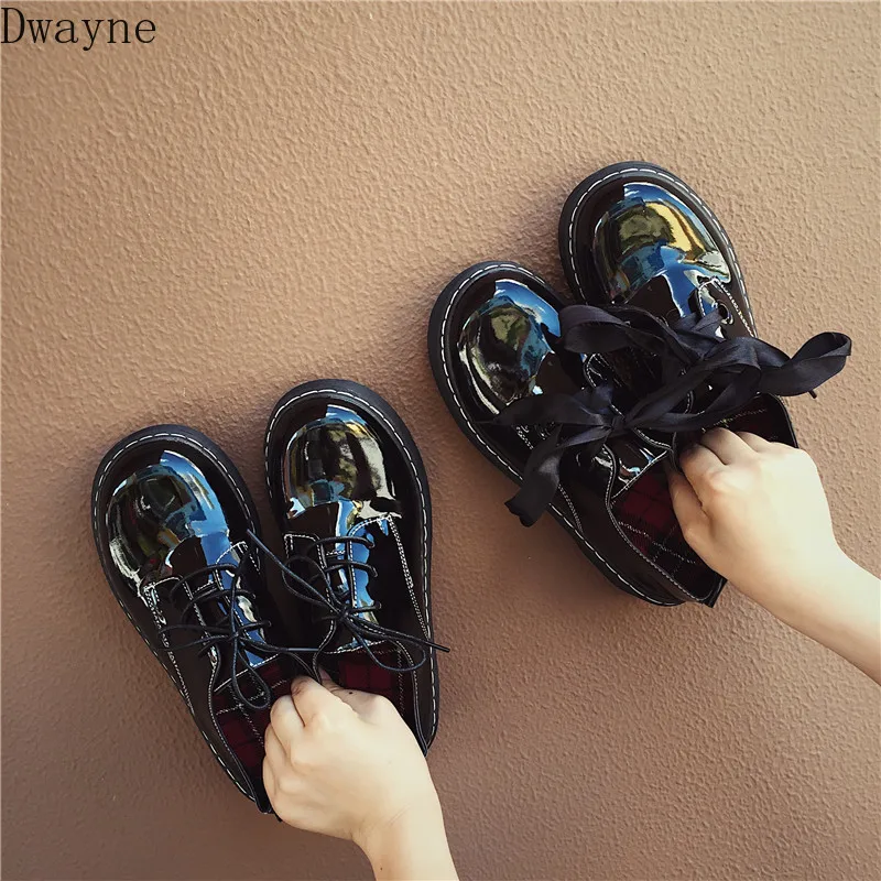

Spring and autumn new Korean version of the round head Martin shoes Japanese retro Harajuku thick-soled women's shoes