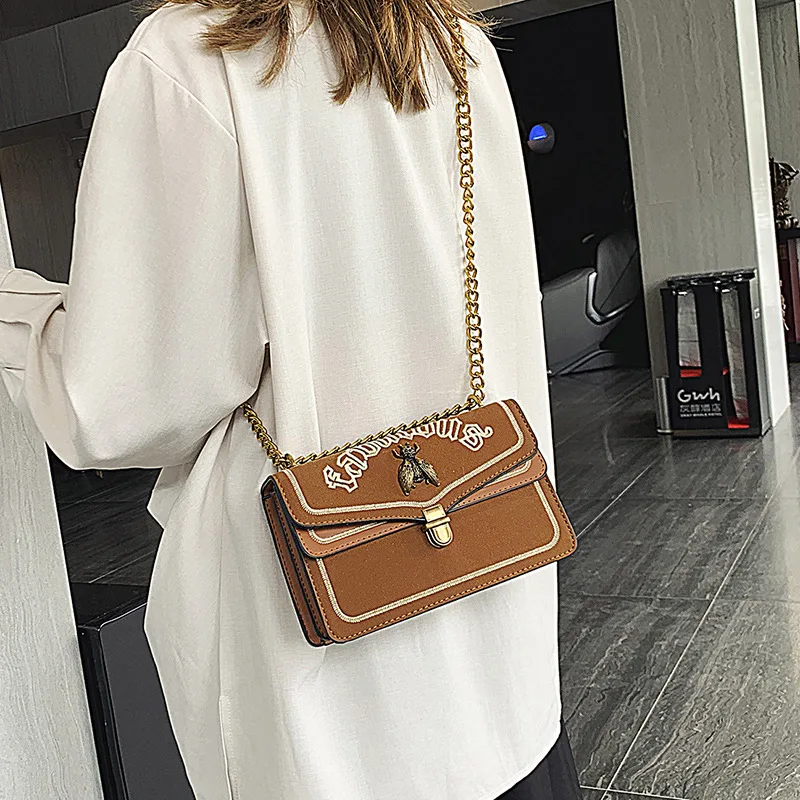 

Bag WOMEN'S Bag 2019 New Style High Grade Sense Western Style Dull Polish Shoulder Embroidered Thailand Small Bee Bag Chain Squa