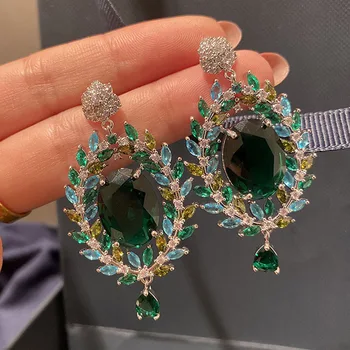 

2020 Korean Earrings Luxury Jewelry High Quality Big Green Crystal Petal Woman Earrings Tassel Long Earrings Designer Wedding