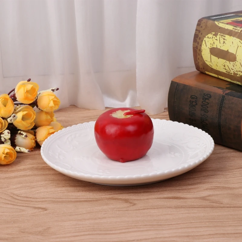 New Emulational Apple-shaped Fragrant Candle Christmas' Eve Parties Gifts Small Size