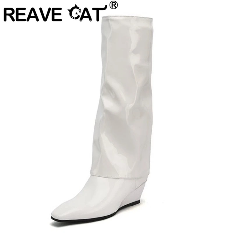 

Женские сапоги до колена на танкетке REAVE CAT, Осенние однотонные черные и белые сапоги больших размеров 33-45 с квадратным носком и застежкой-молнией, S2748