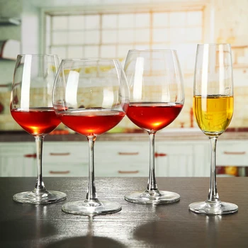 

Set of 2 red wine glass cup 200925-03