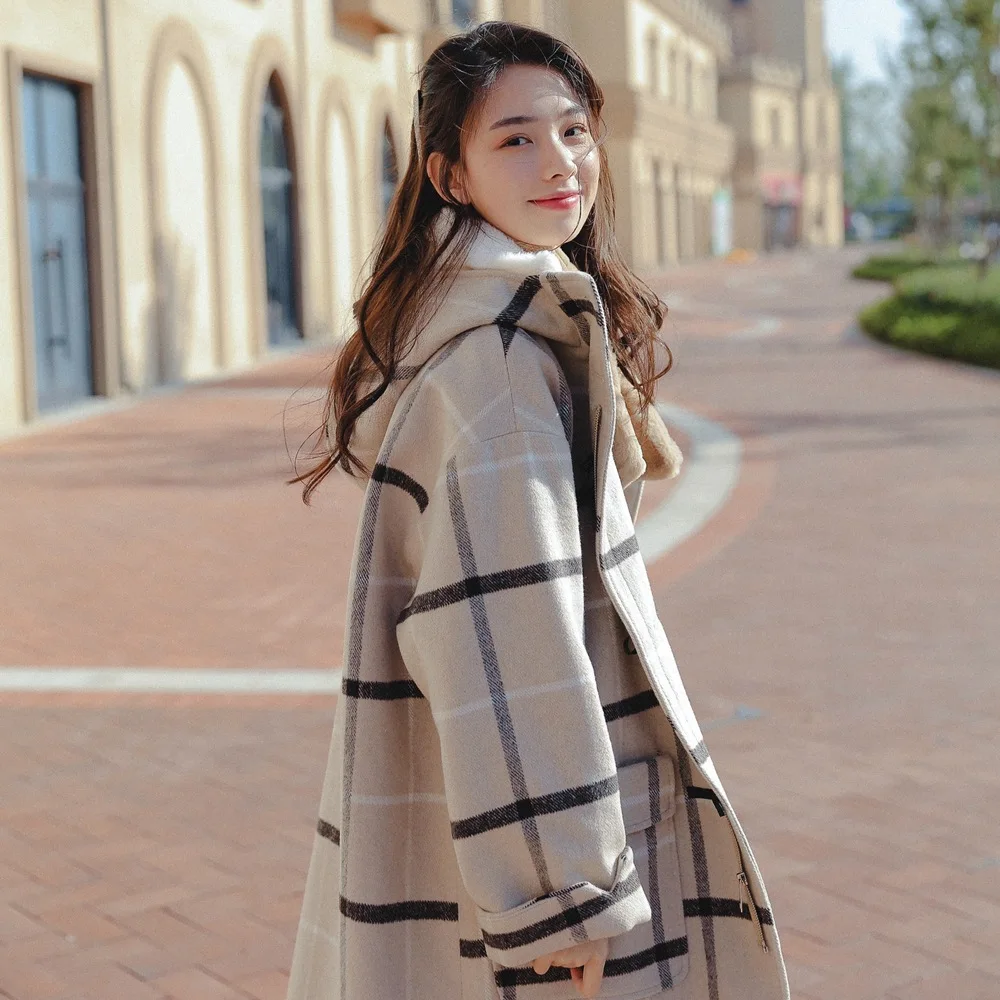 

2018 Winter New Style WOMEN'S Dress Retro Lamb Fur Collar Toggle Hooded Woolen Jacket Pattern Woolen Overcoat