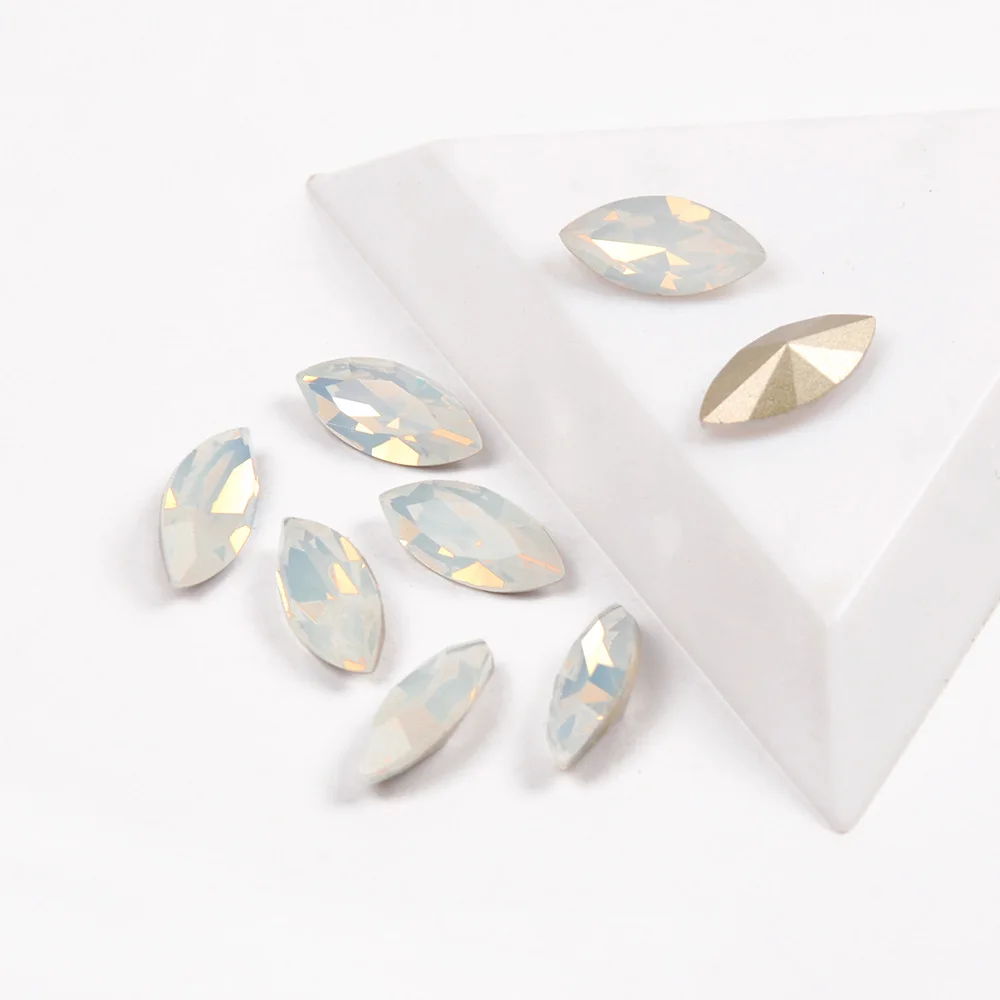 YANRUO Top Quality Crystal White Opal Color Navette Shape Different Size Non Hotfix Stone Super Bright Glass Strass Nail Art Gem | Красота и