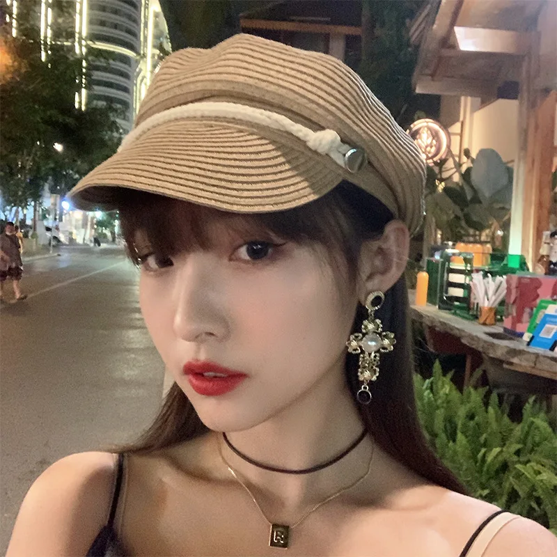 Women Short Brim Newsboy Cap Summer Breathable Woven Beret Straw Hats Beach Sun Hat Outdoor Casual Female Solid Octagonal Cap