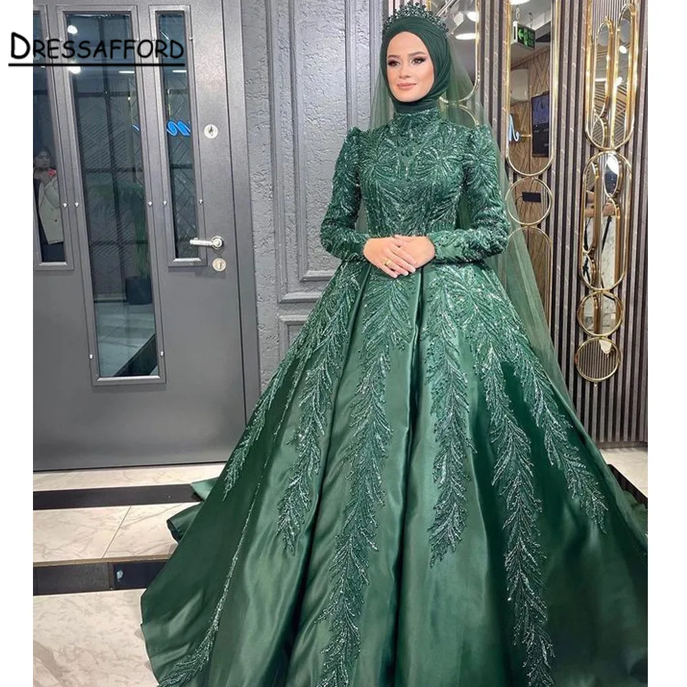 

Emerald Green Muslim Dubai Luxury Long Sleeves V-Neck Evening Dresses Beading Lace Gowns Design