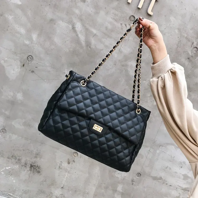 

Women's bag 2019 new tide diamond chain bag Korean version of the wild shoulder Messenger bag fashion embroidered thread handbag