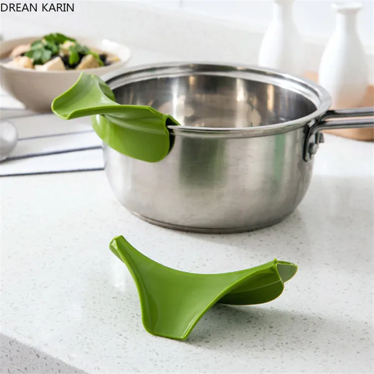 Creativo Anti-fuoriuscita di Silicone slip on Versare Zuppa Beccuccio Imbuto per Pentole Padelle e Ciotole e Vasi di Gadget Da