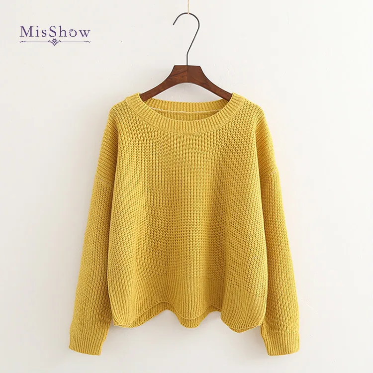 

large sweater, large round collar, thin neck, loose leader's sweater, autumn and spring sweater, sweater and sweater