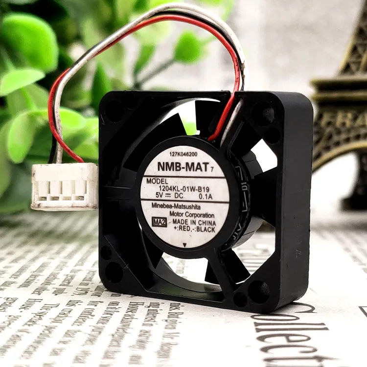 

NMB-MAT 1204KL-01W-B19 3cm 3010 5V 0.1A 3-Wire Small Cooling Fan