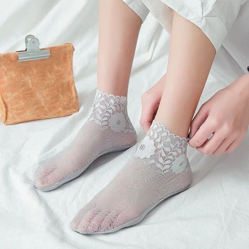 

1Pairs Ankle Women Socks Fashion Girls Summer New Style Lace Flower Short Socks Antiskid Invisible 2020 Sock Slippers